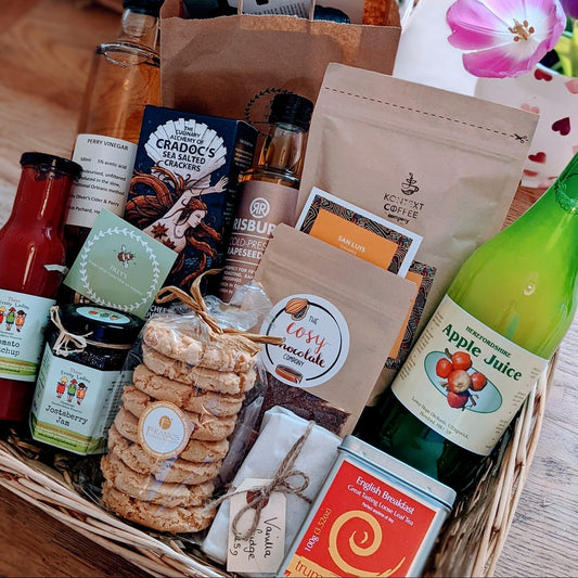 British artisan food and drink hamper from Tilly's Hampers