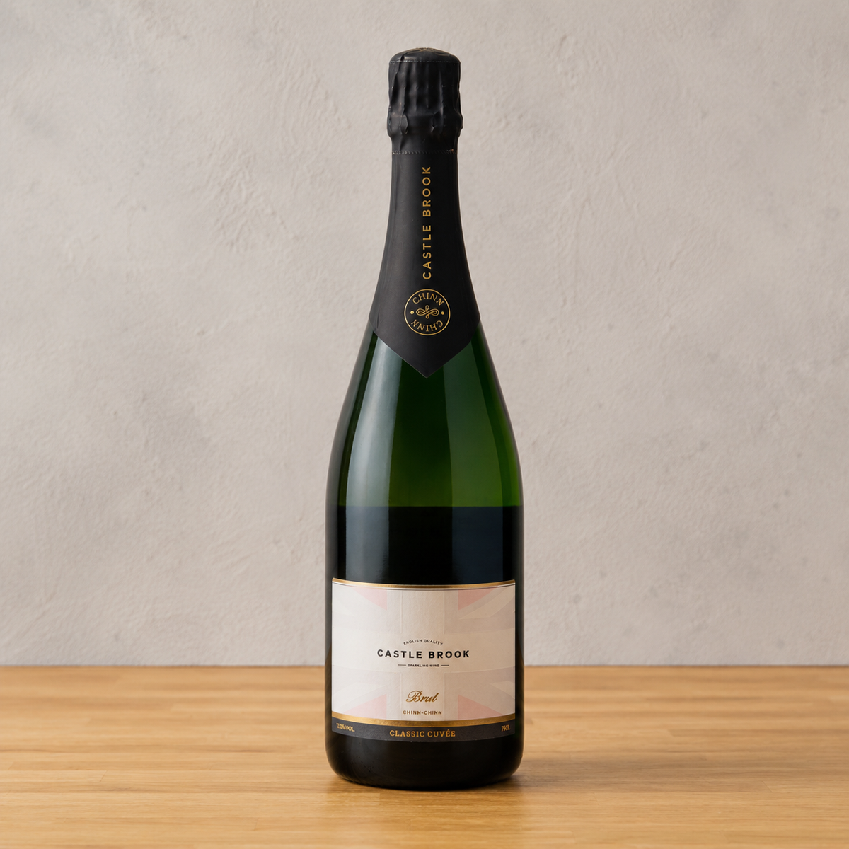 English sparkling white wine bottle for sparkling wine gift hamper